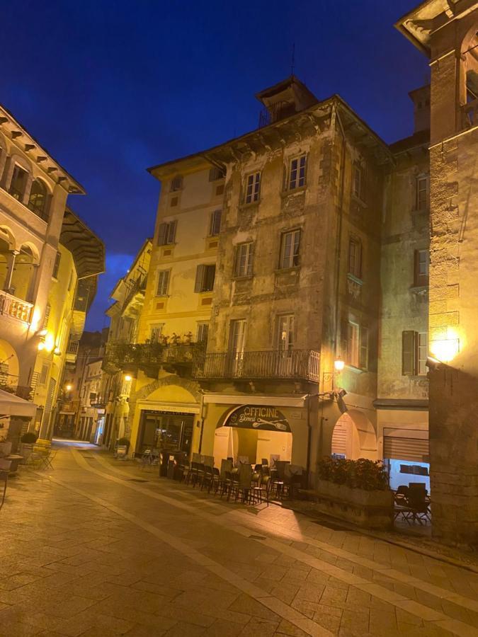 Antica Dimora Del Mercato 多莫多索拉 外观 照片